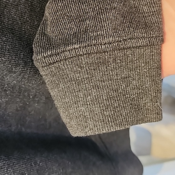 Men's Van Heusen V-neck half zip polo size large - Picture 5 of 5